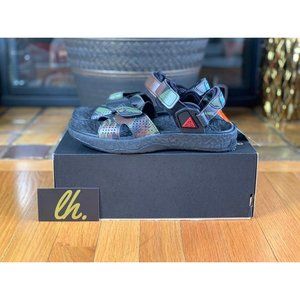 Size 5 Nike ACG Deschutz Fuji Ruck "Camo"